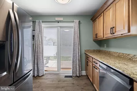 Kitchen - 40 E Front St, Florence, NJ 08518 photo 5 of 8