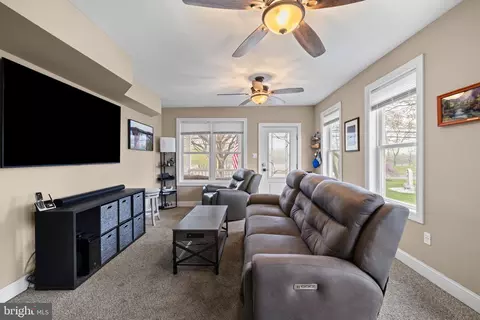 Other - 40 E Front St, Florence, NJ 08518 photo 4 of 15