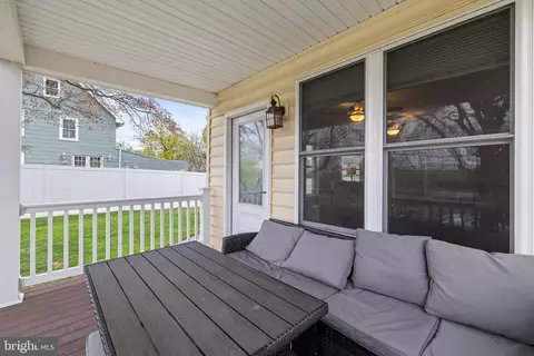 Exterior - 40 E Front St, Florence, NJ 08518 photo 8 of 10