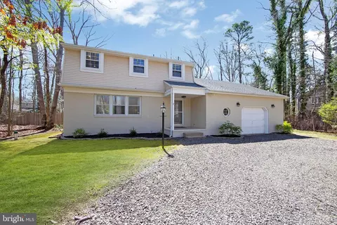 31 Illinois Trl, Medford, NJ 08055