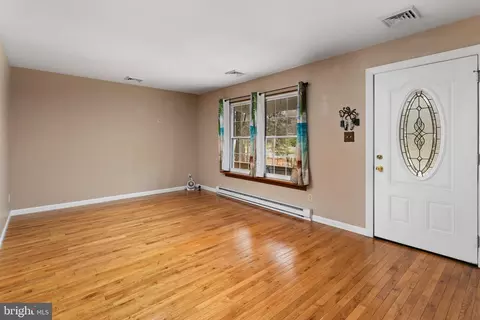Living - 49 Summit Dr, Tabernacle, NJ 08088 photo 1 of 2