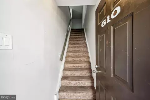Entry Way - 610 Downing Ct, Westampton, NJ 08060 photo 1 of 3