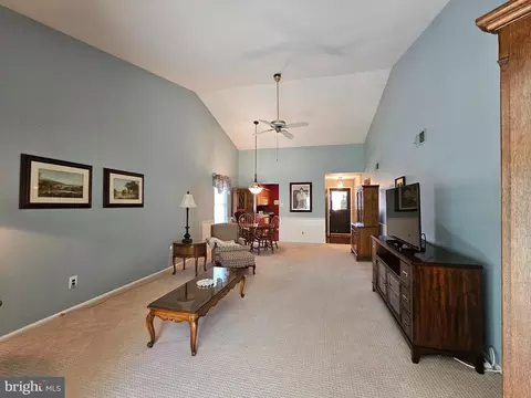 33 E Oleander Dr, Mount Laurel, NJ 08054 photo 11