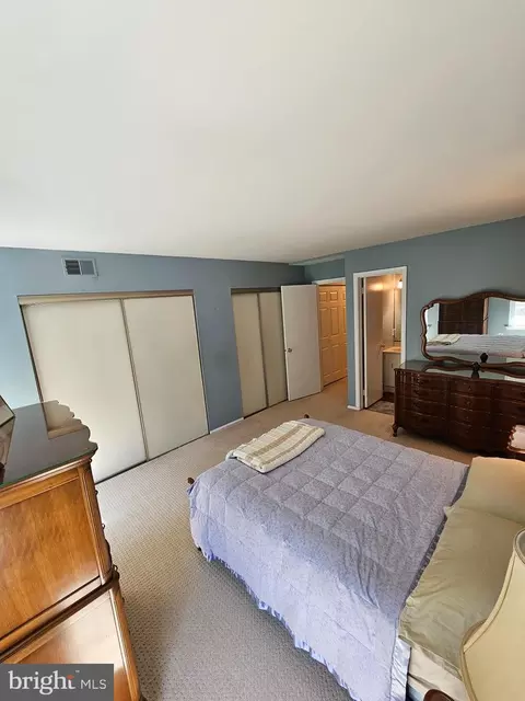 33 E Oleander Dr, Mount Laurel, NJ 08054 photo 19