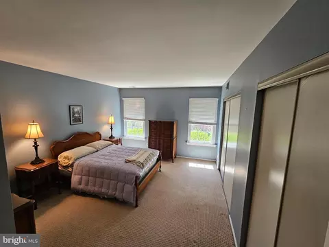 33 E Oleander Dr, Mount Laurel, NJ 08054 photo 18