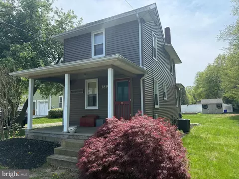 389 N Locust Ave, Marlton, NJ 08053
