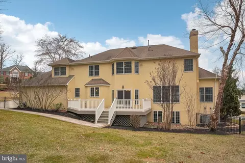 Exterior - 207 Summit Rd, Mount Laurel, NJ 08054 photo 8 of 11