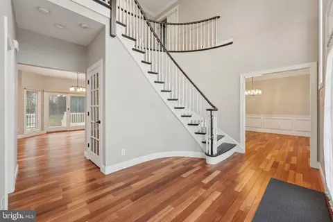 Entry Way - 207 Summit Rd, Mount Laurel, NJ 08054 photo 1 of 8