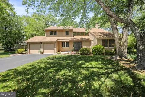116 Bracken Rd, Medford, NJ 08055