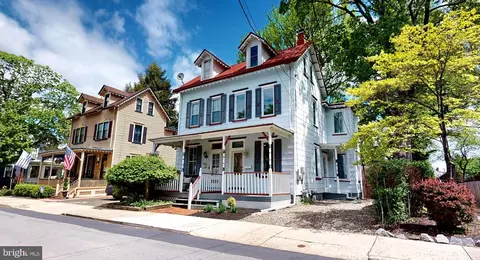 217 Union St, Moorestown, NJ 08057