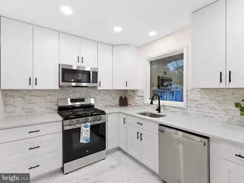 325 Juniata Ave, Delran, NJ 08075 photo 10