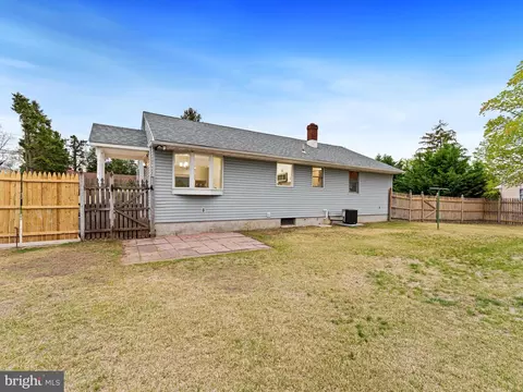 325 Juniata Ave, Delran, NJ 08075 photo 32