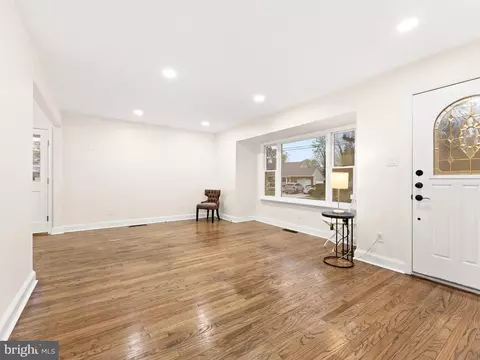 325 Juniata Ave, Delran, NJ 08075 photo 3