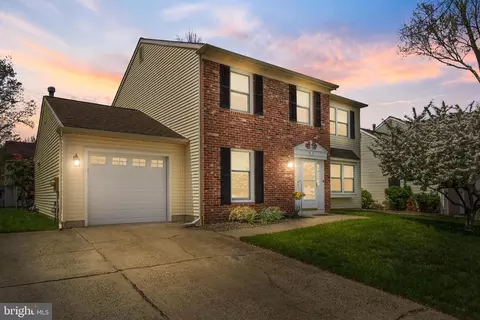 23 Whitechapel Dr, Mount Laurel, NJ 08054