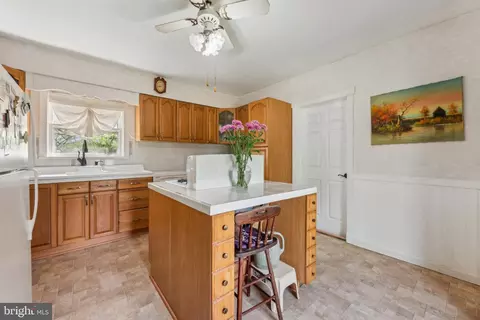 Kitchen - 21 Devlin Ave, Burlington, NJ 08016 photo 1 of 3