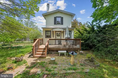 Exterior - 21 Devlin Ave, Burlington, NJ 08016 photo 6 of 6