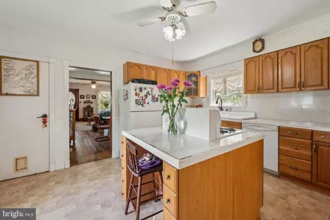 Kitchen - 21 Devlin Ave, Burlington, NJ 08016 photo 3 of 3