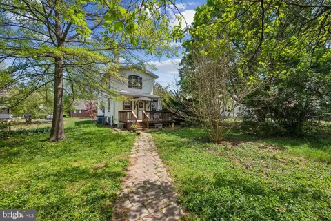 Exterior - 21 Devlin Ave, Burlington, NJ 08016 photo 5 of 6