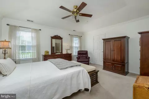 Bedroom - 512 Hydrangea Dr, Mount Laurel, NJ 08054 photo 3 of 3