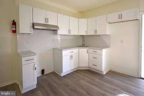 503 Kossuth St, Riverside, NJ 08075 photo 5