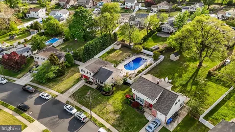 2409 Arden Rd, Cinnaminson, NJ 08077