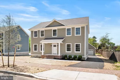 440 Ellisdale Rd, Crosswicks, NJ 08515
