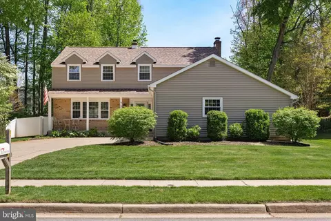 731 Liberty Rd, Mount Laurel, NJ 08054