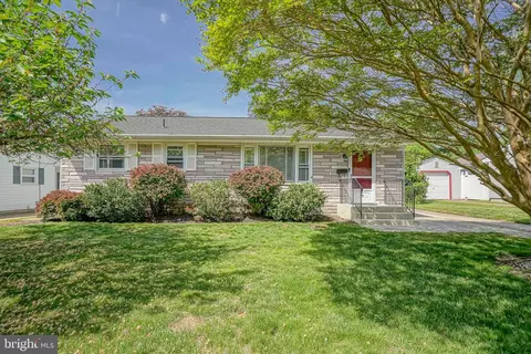 30 Nassau Rd, Lumberton, NJ 08048