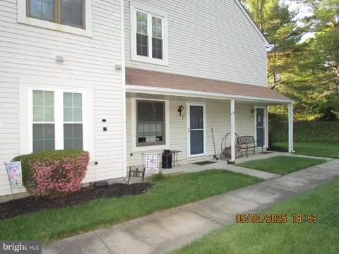247 Everly Ct # -A, Mount Laurel, NJ 08054