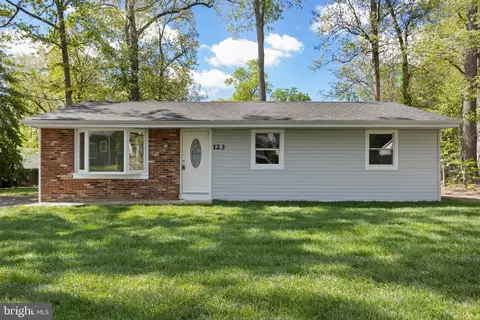 123 Pardee, Browns Mills, NJ 08015