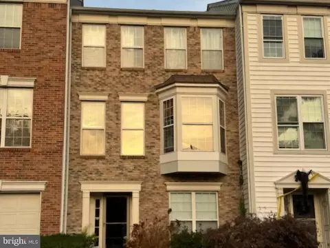 3 Winterberry Pl, Delran, NJ 08075