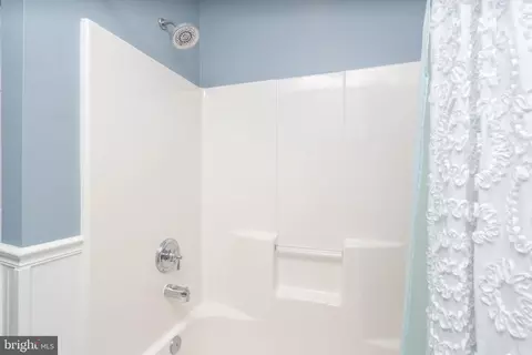 Bath - 5 Castle Rd, Shamong, NJ 08088 photo 5 of 5