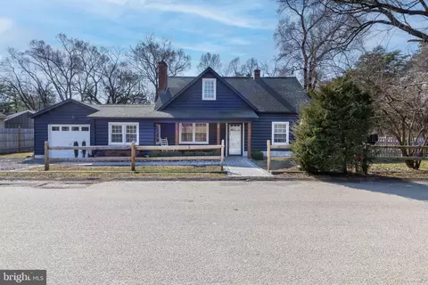 120 Iroquois Trl, Medford Lakes, NJ 08055