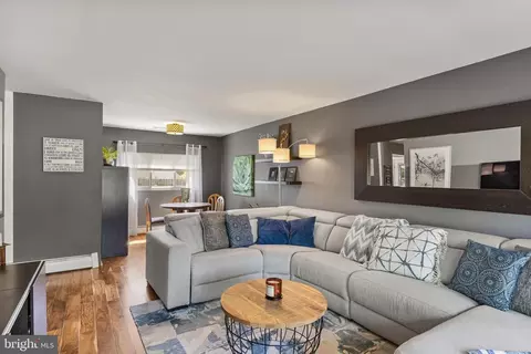 Living - 4 Rose Ave, Maple Shade, NJ 08052 photo 1 of 2