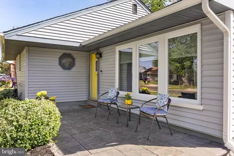 Exterior - 4 Rose Ave, Maple Shade, NJ 08052 photo 3 of 11