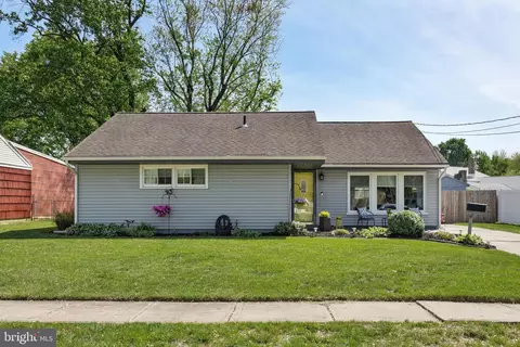 Exterior - 4 Rose Ave, Maple Shade, NJ 08052 photo 2 of 11