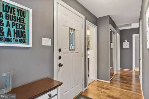 Entry Way - 4 Rose Ave, Maple Shade, NJ 08052 photo 1 of 1