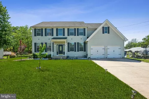 4 Elma Ave, Burlington, NJ 08016