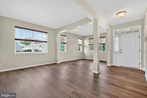 14 Mayfaire Cir, Westampton, NJ 08060