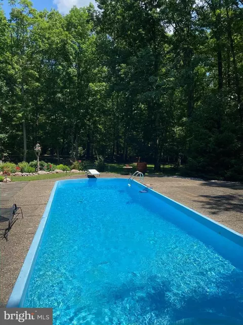 Exterior - 283 Forked Neck Rd, Shamong, NJ 08088 photo 6 of 29