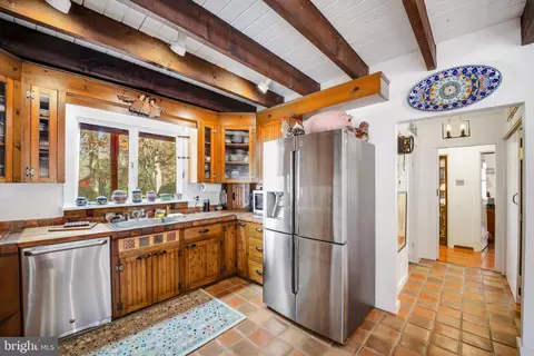 Kitchen - 283 Forked Neck Rd, Shamong, NJ 08088 photo 1 of 3