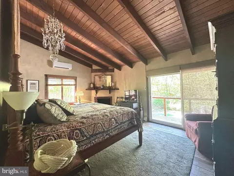Bedroom - 283 Forked Neck Rd, Shamong, NJ 08088 photo 2 of 5