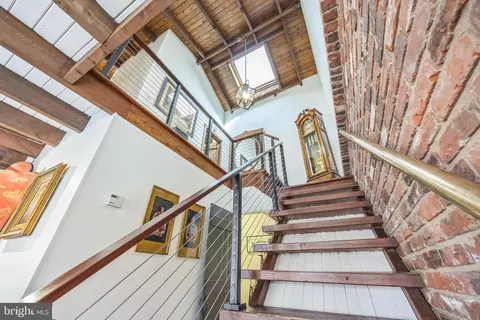 Entry Way - 283 Forked Neck Rd, Shamong, NJ 08088 photo 2 of 3