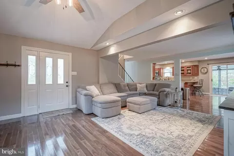 Entry Way - 25 Mill Rd, Shamong, NJ 08088 photo 1 of 9