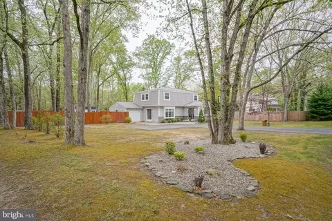 25 Mill Rd, Shamong, NJ 08088