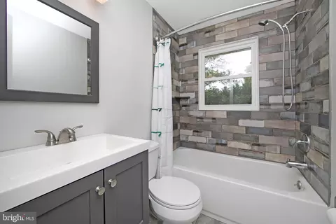 178 Forge Rd, Delran, NJ 08075 photo 23
