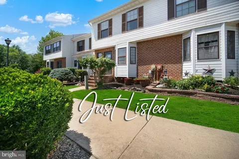 3 Bordenshire Dr, Bordentown, NJ 08505