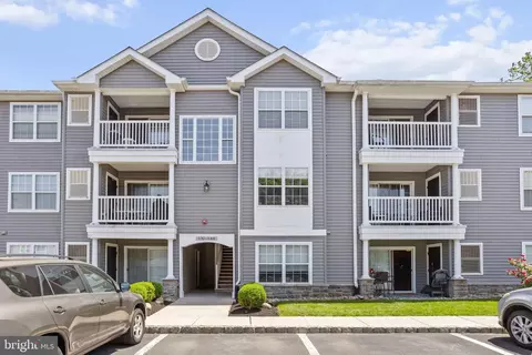 137 Natalie Rd, Delran, NJ 08075