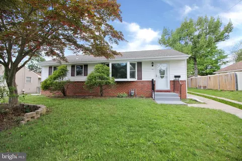 12 Estate Rd, Lumberton, NJ 08048