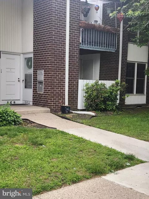 275 5-e4 Arbor Grn, Edgewater Park, NJ 08010